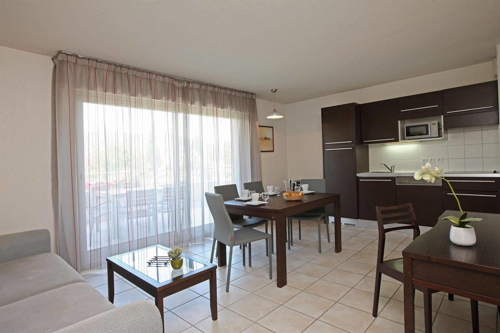 Aparthotel Le Rivage Mandelieu Zewnętrze zdjęcie